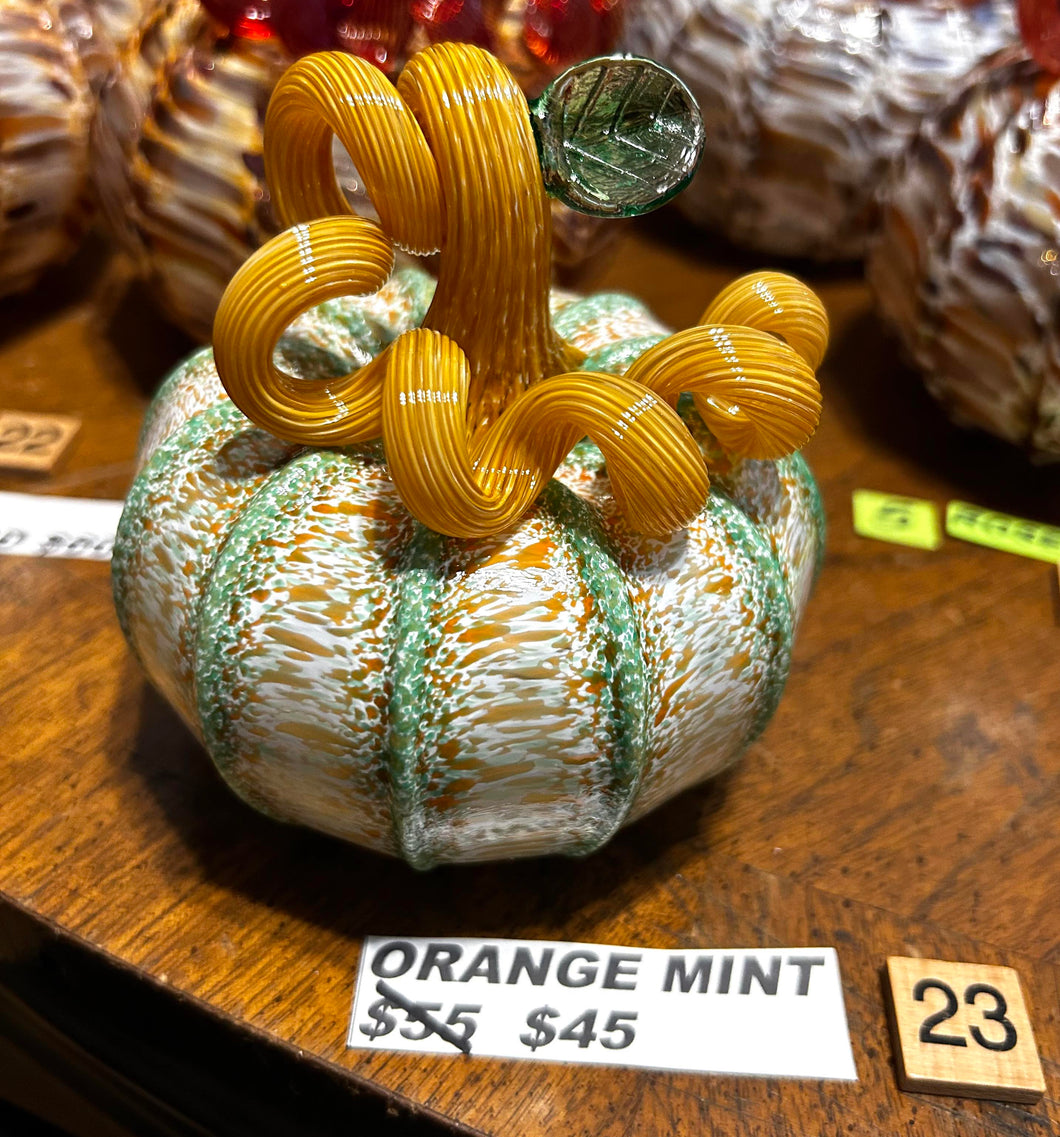 #23 {DISCOUNTED} Orange Mint- 12/13/23