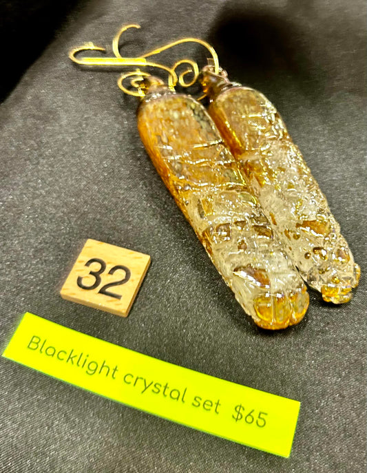 #32 Black Light Crystal Set - 4/9/2025