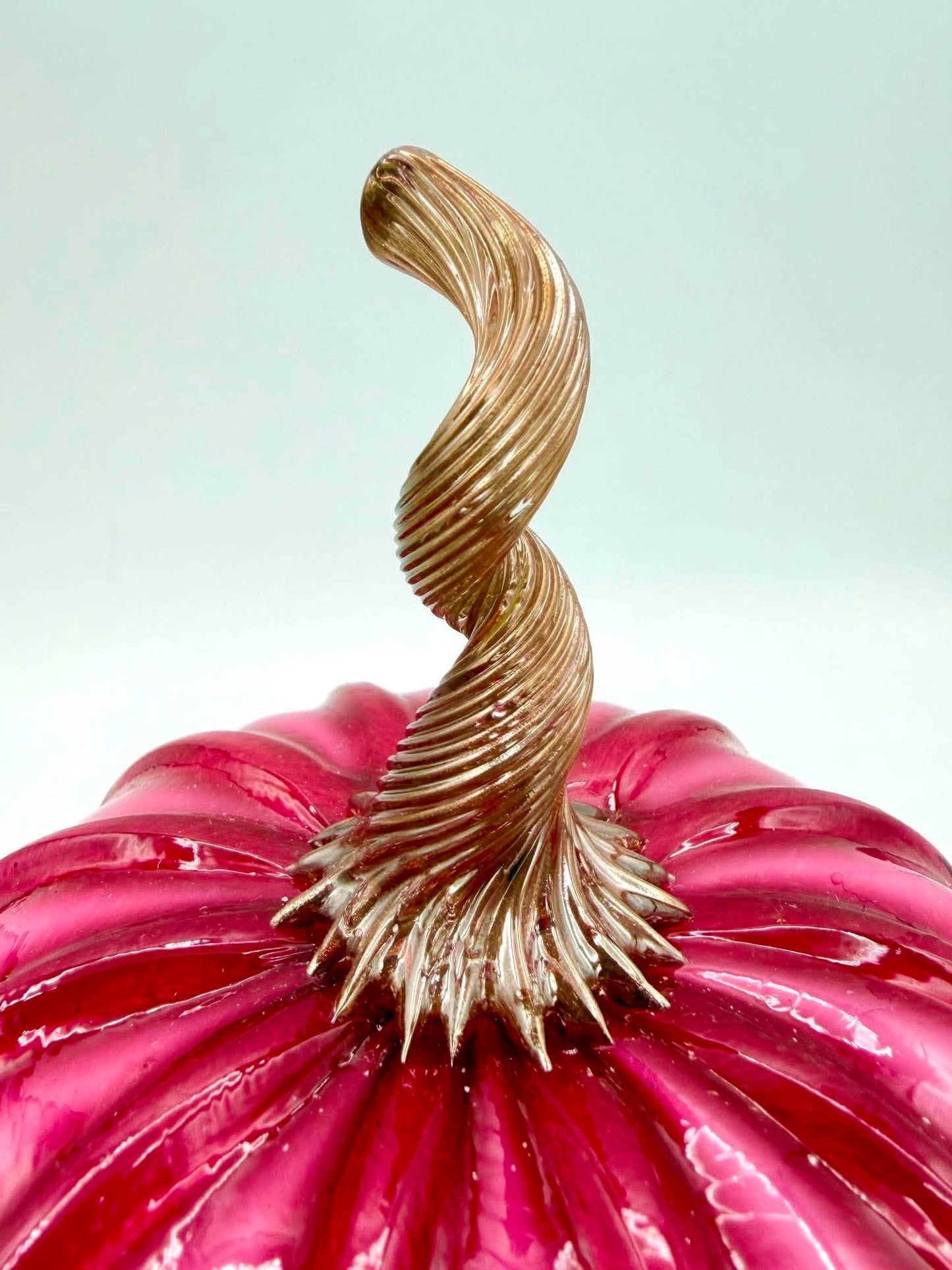 Gold Ruby Glass Pumpkin, Hand Blown Art Glass Pumpkin, Metallic Gold Cranberry Fall Decor, Luxury Thanksgiving Centerpiece, Autumn Gift