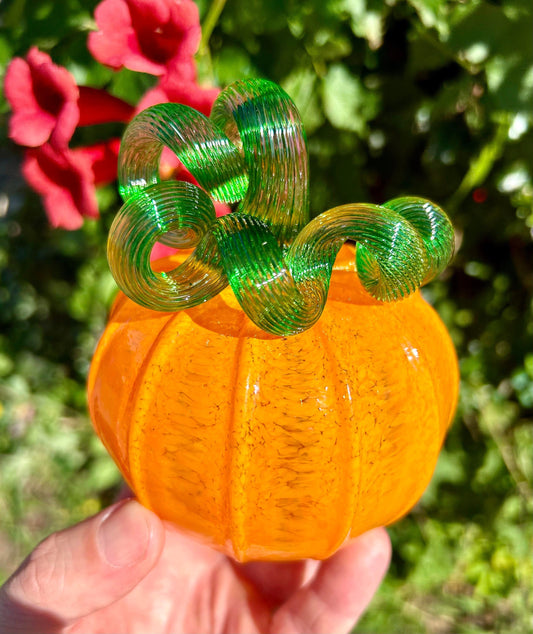 SALE !!! Squat Classic Orange Glass Pumpkin Gift and Centerpiece