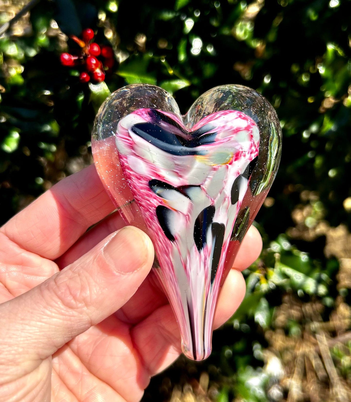 Little Pink Pigeon Glass Heart with Black Velvet Gift Pouch 3 3/4"